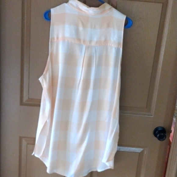 4@30.00 or 20.00 PLUS Size Blouse by CATO - Picture 2 of 12